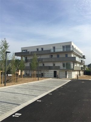 appartement à la location -   80000  AMIENS, surface 61 m2 location appartement - APR703926